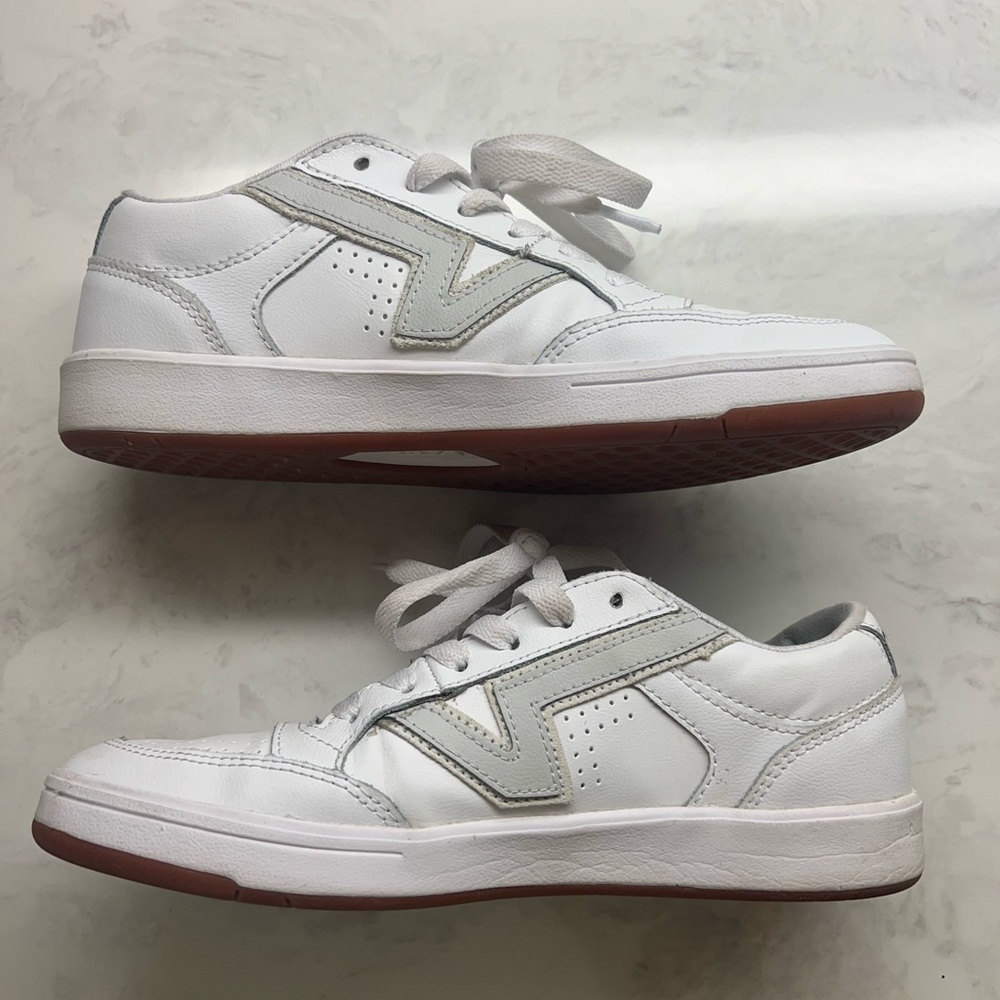 Vans LowLand ComfyCush Leather Shoes - All White